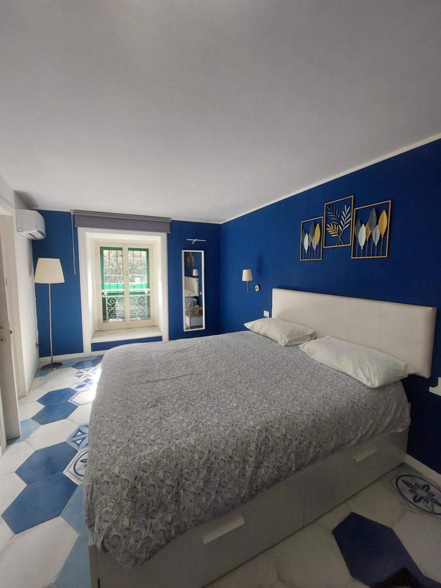 Be Blu Apartment Napoli Bagian luar foto