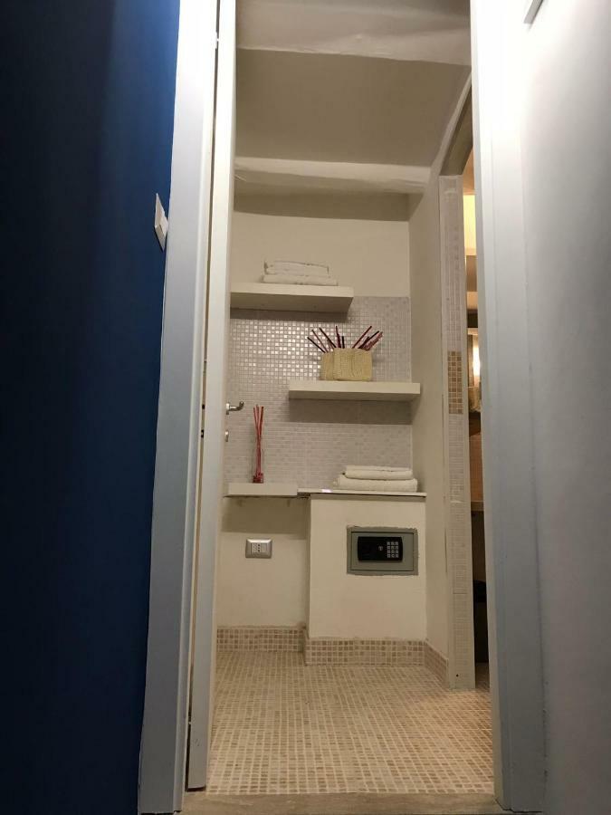 Be Blu Apartment Napoli Bagian luar foto