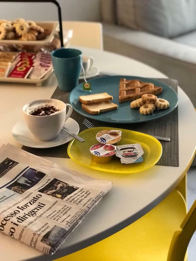 Be Blu Apartment Napoli Bagian luar foto