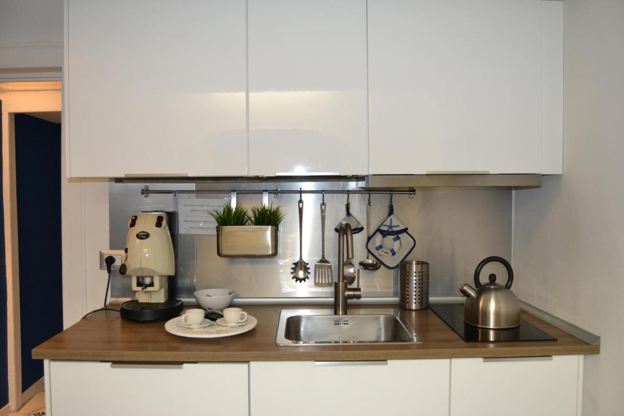 Be Blu Apartment Napoli Bagian luar foto